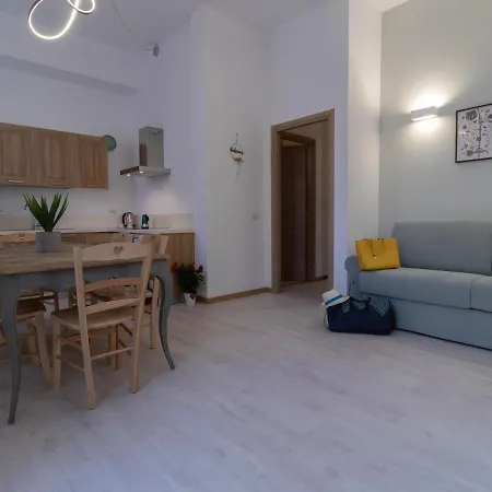 Holiday home Le Montagne - Le Casette Di Osvaldo Lecco