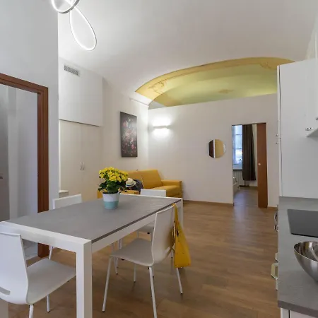 Holiday home Le Montagne - Le Casette Di Osvaldo Lecco