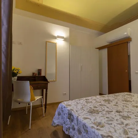 Holiday home Le Montagne - Le Casette Di Osvaldo Lecco